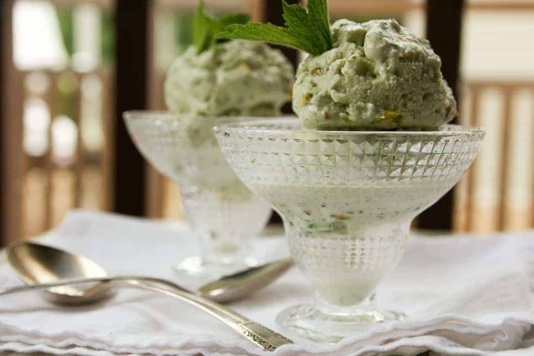 Pistachio Mint Frozen Yogurt